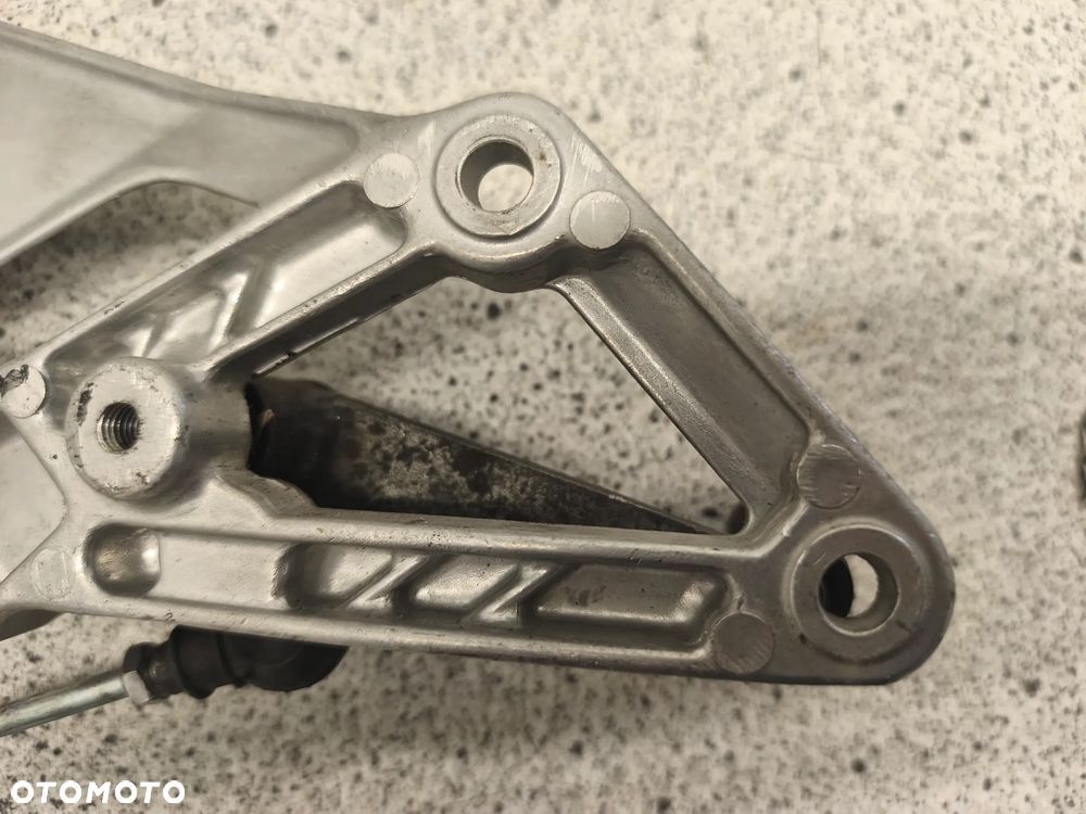 Set lewy przód, kierowcy, dźwignia zmiany biegów Honda CBR 600 CBR600 F3 - 9
