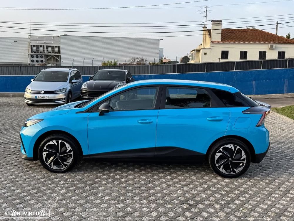 MG MG4 51 kWh Standard - 10