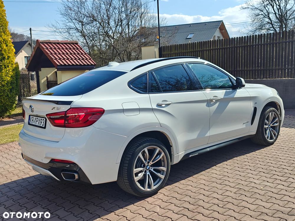 BMW X6 xDrive40d M Sport - 22