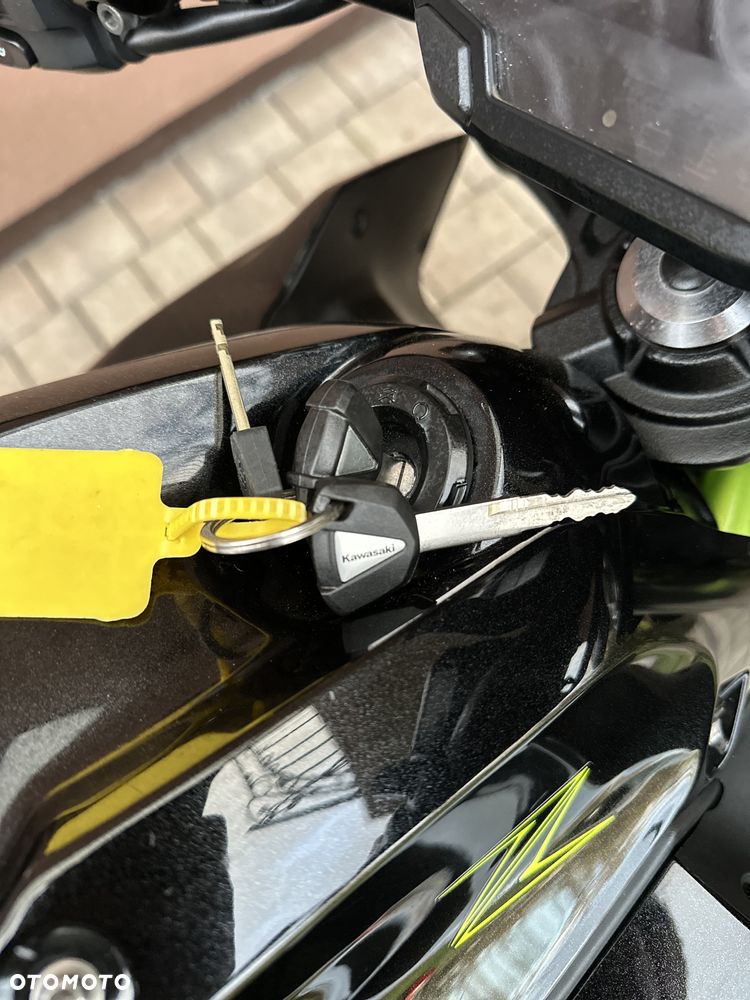 Kawasaki Z 650 - 13