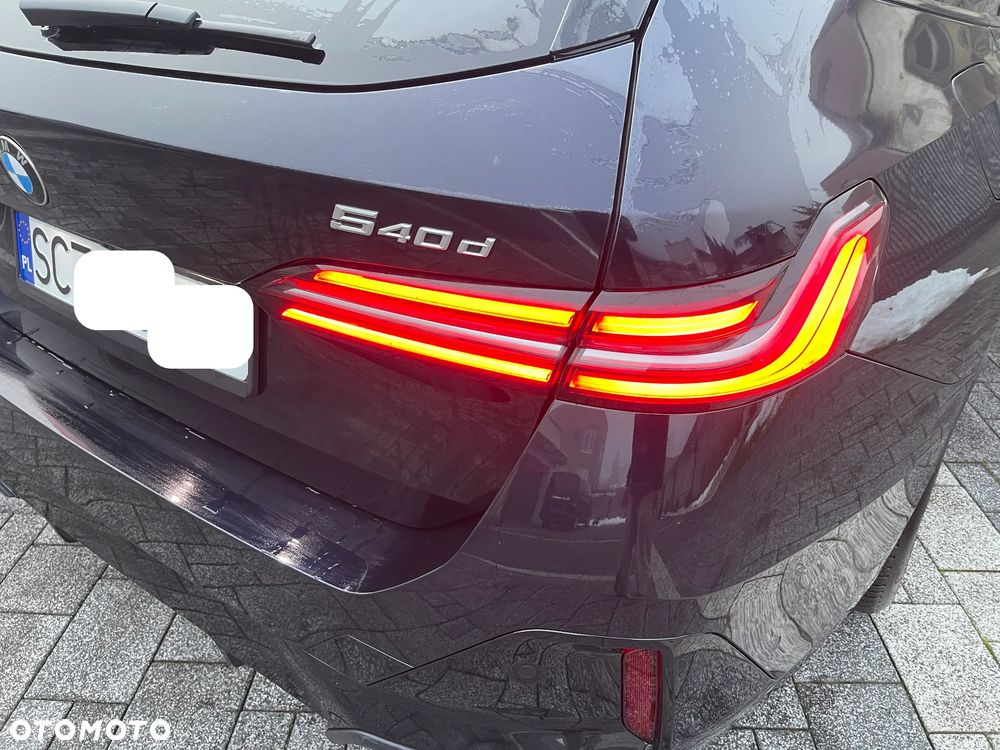 BMW Seria 5 540d xDrive mHEV - 6