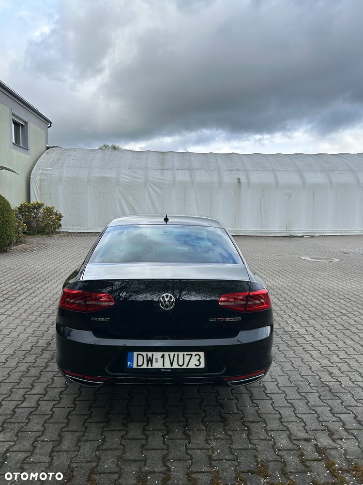 Volkswagen Passat - 6