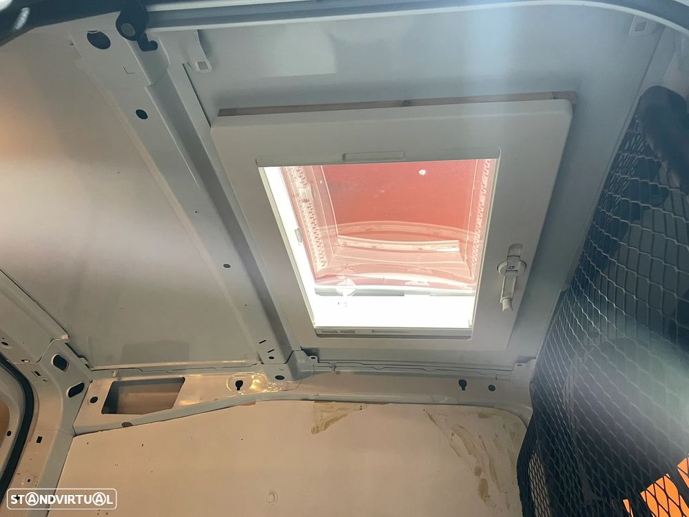 Peugeot Partner - 23