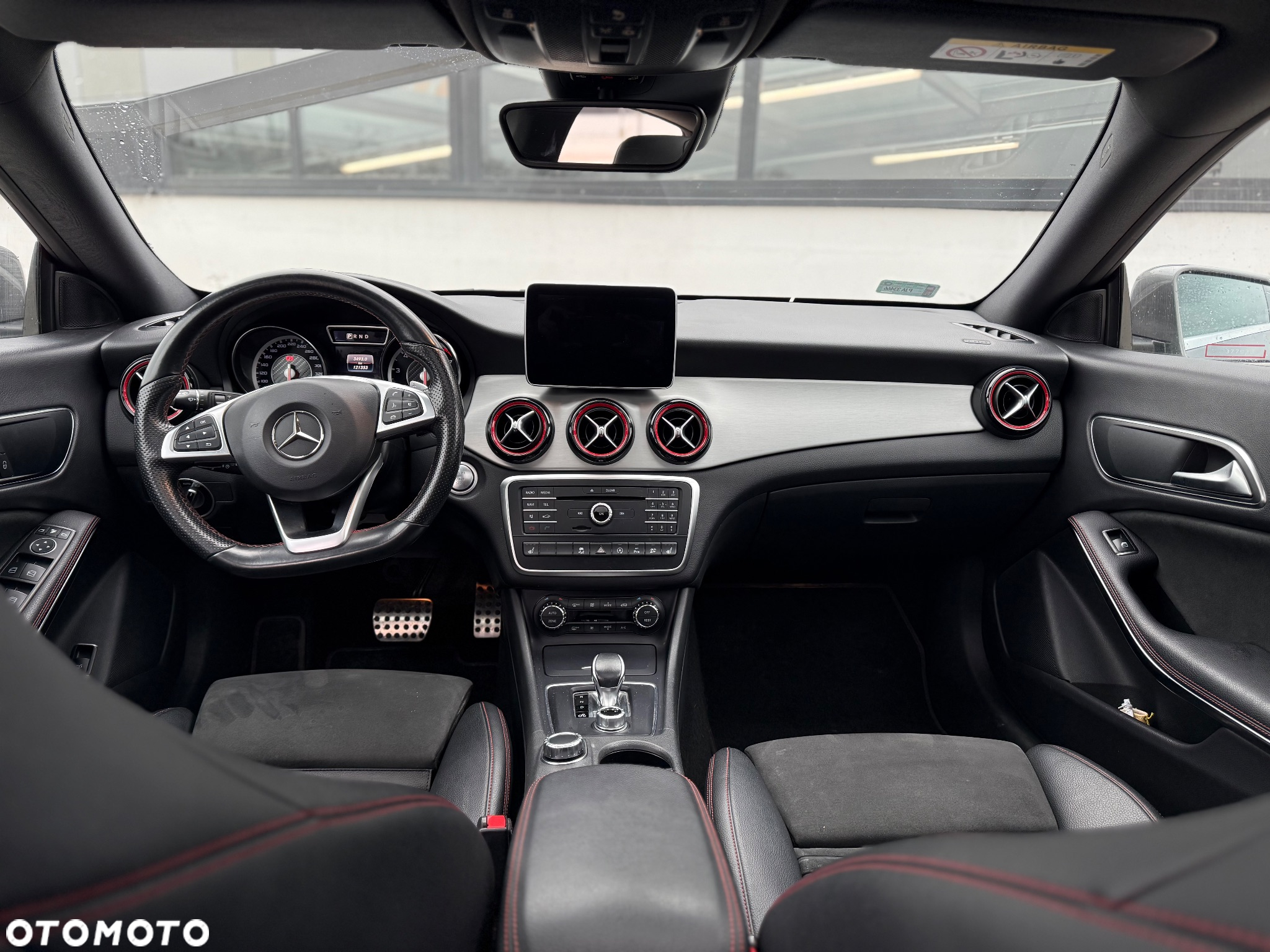 Mercedes-Benz CLA AMG 45 4-Matic - 22