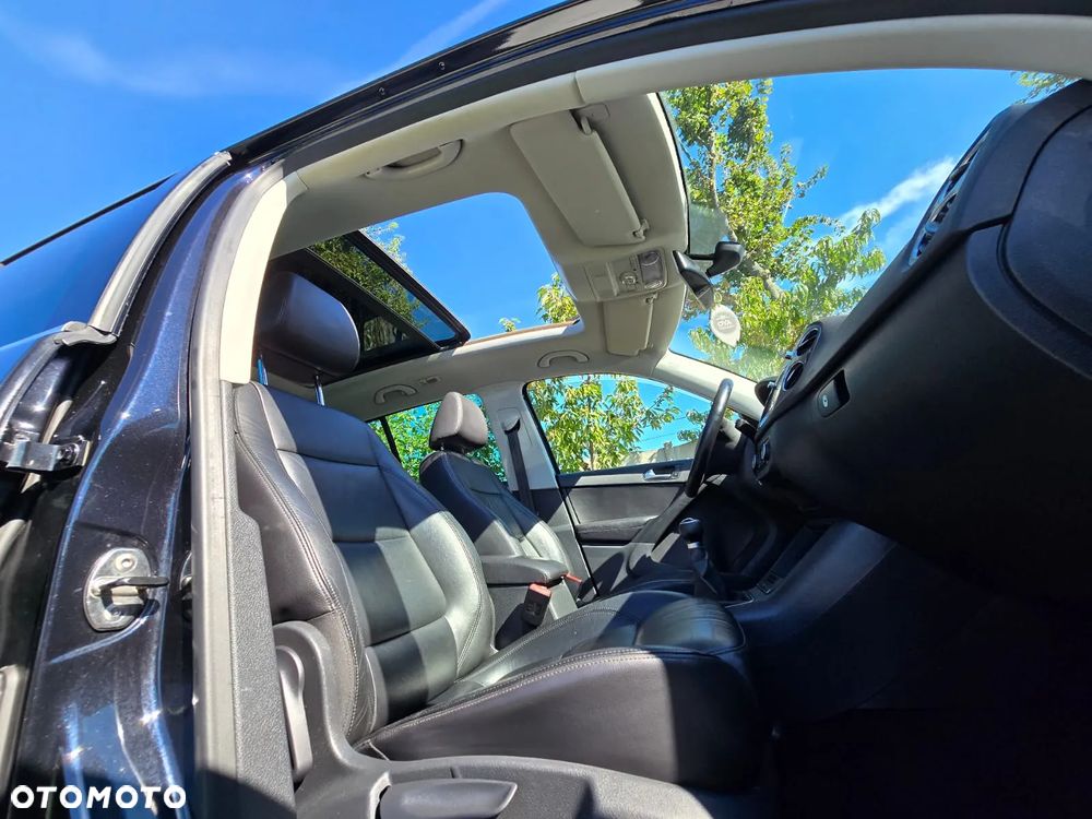 Volkswagen Tiguan - 3