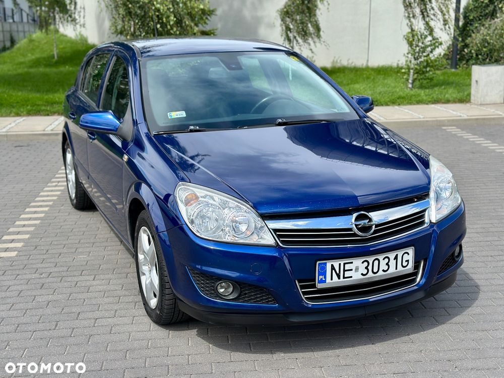 Opel Astra 1.6 NAVI - 14