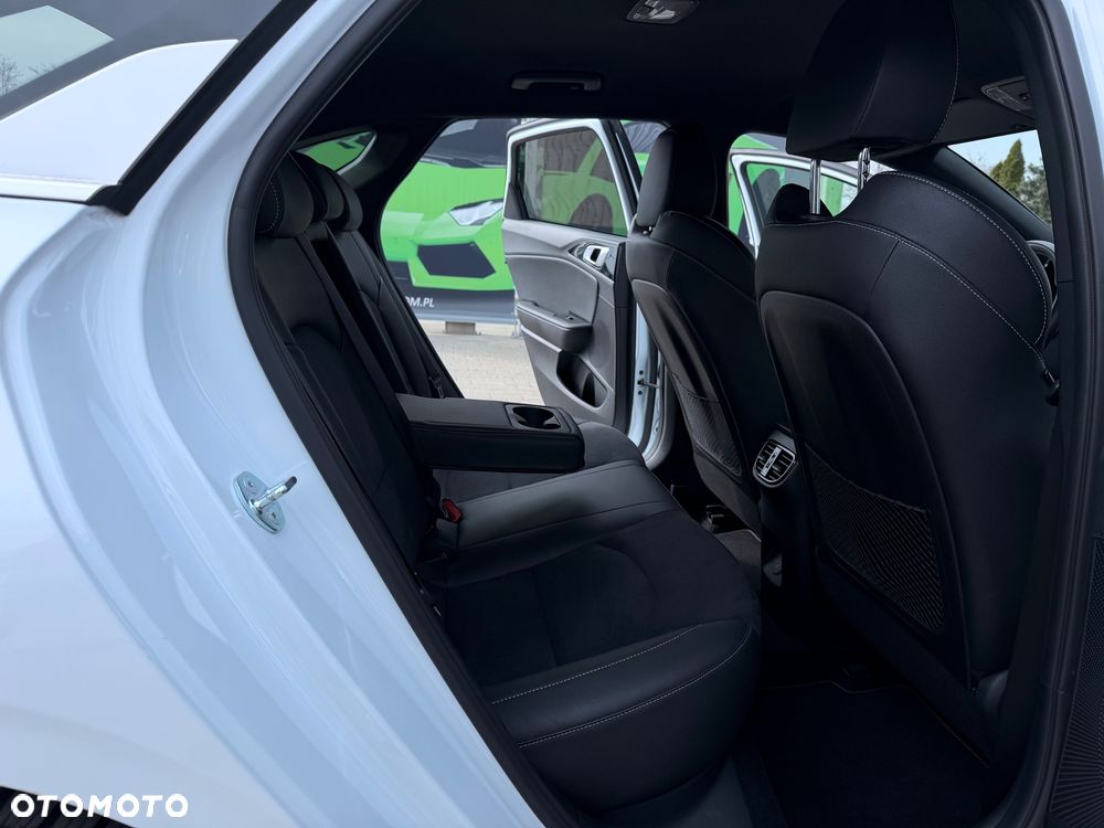 Kia ProCeed 1.5 T-GDI DCT7 OPF GT LINE - 34