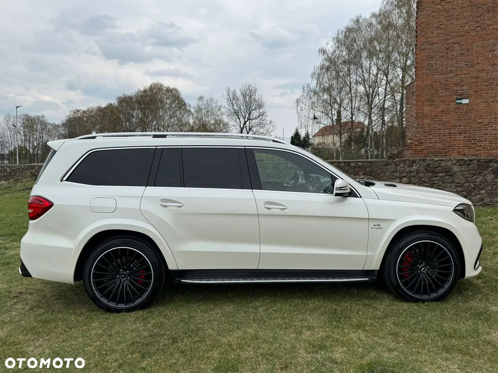 Mercedes-Benz GLS - 9