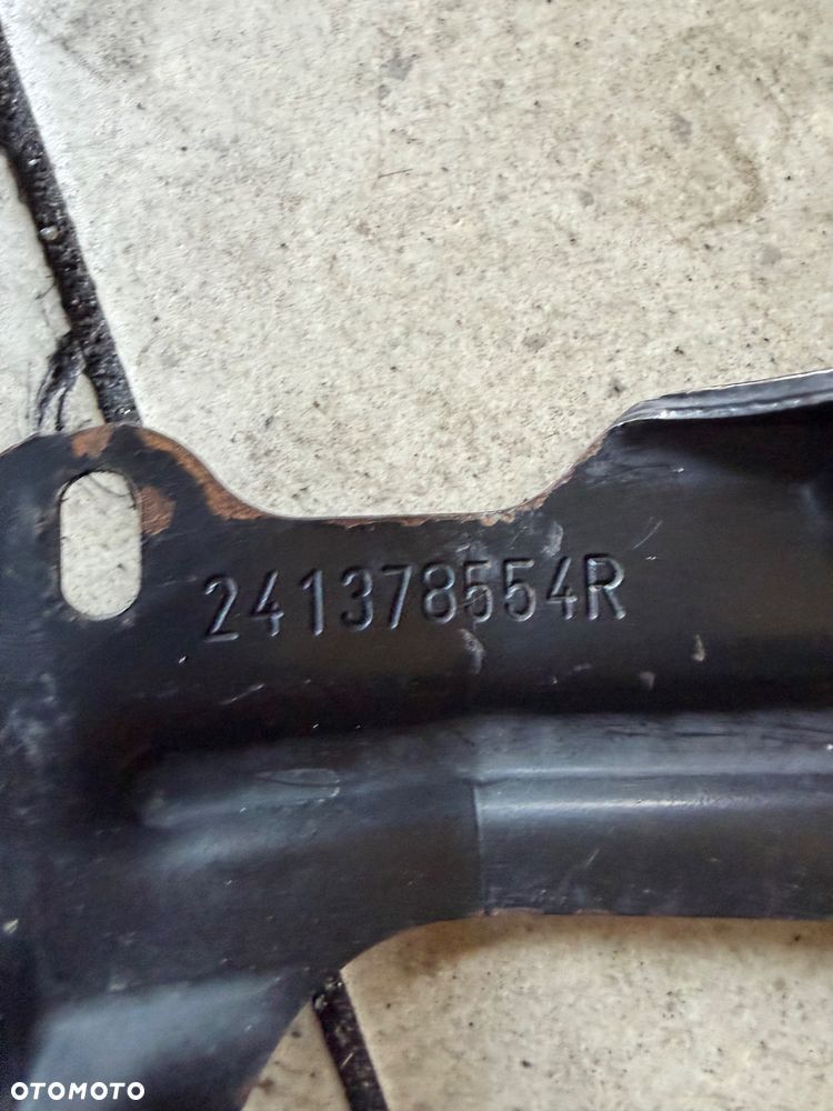 Łapa mocowanie skrzyni biegów tył napęd Renault Master III 241378554R - 2