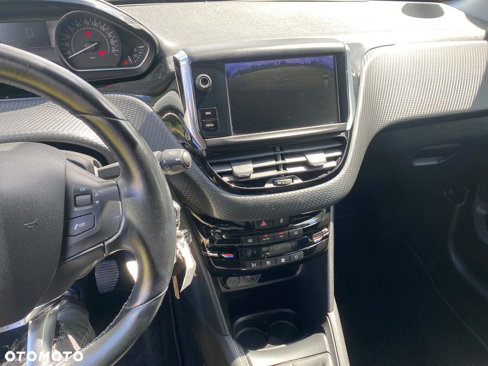 Peugeot 208 1.6 BlueHDi Active S&S - 12
