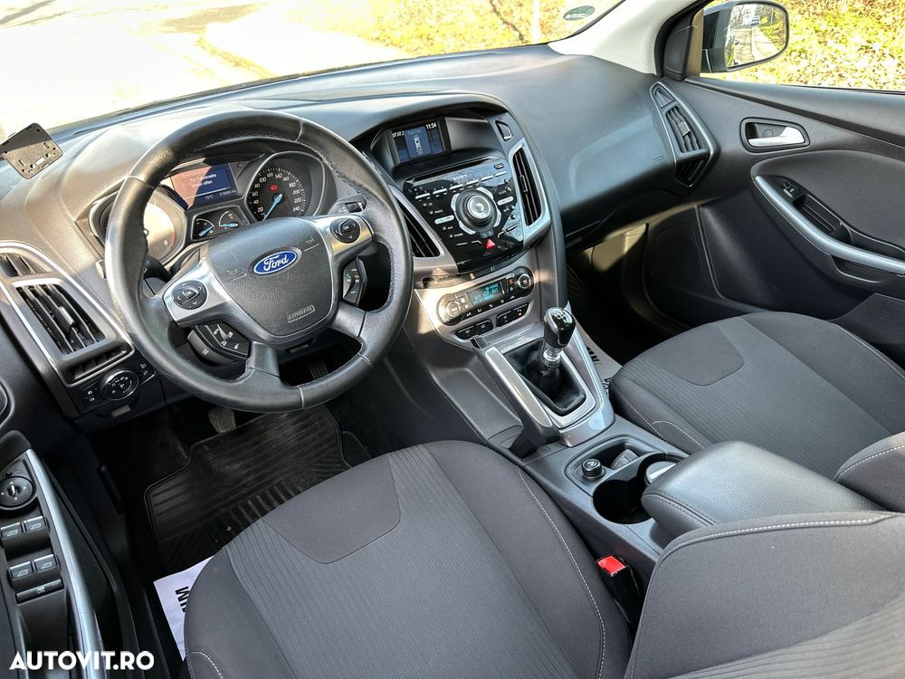 Ford Focus 2.0 TDCI DPF Titanium - 7