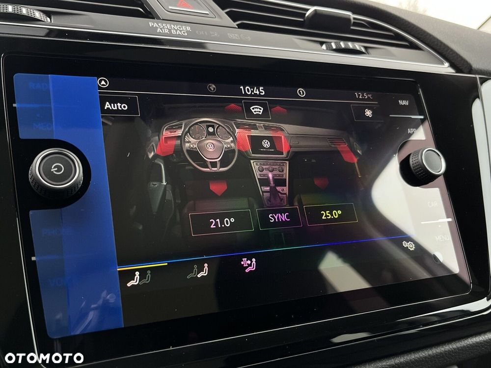 Volkswagen Touran - 40