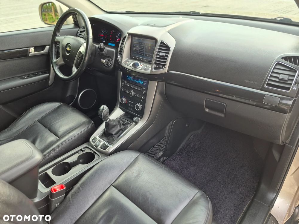 Chevrolet Captiva 2.2 TD AWD LTZ - 21