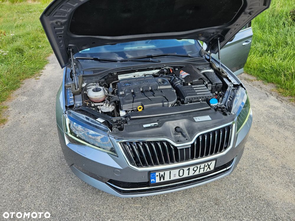 Skoda Superb 2.0 TDI Ambition DSG - 21