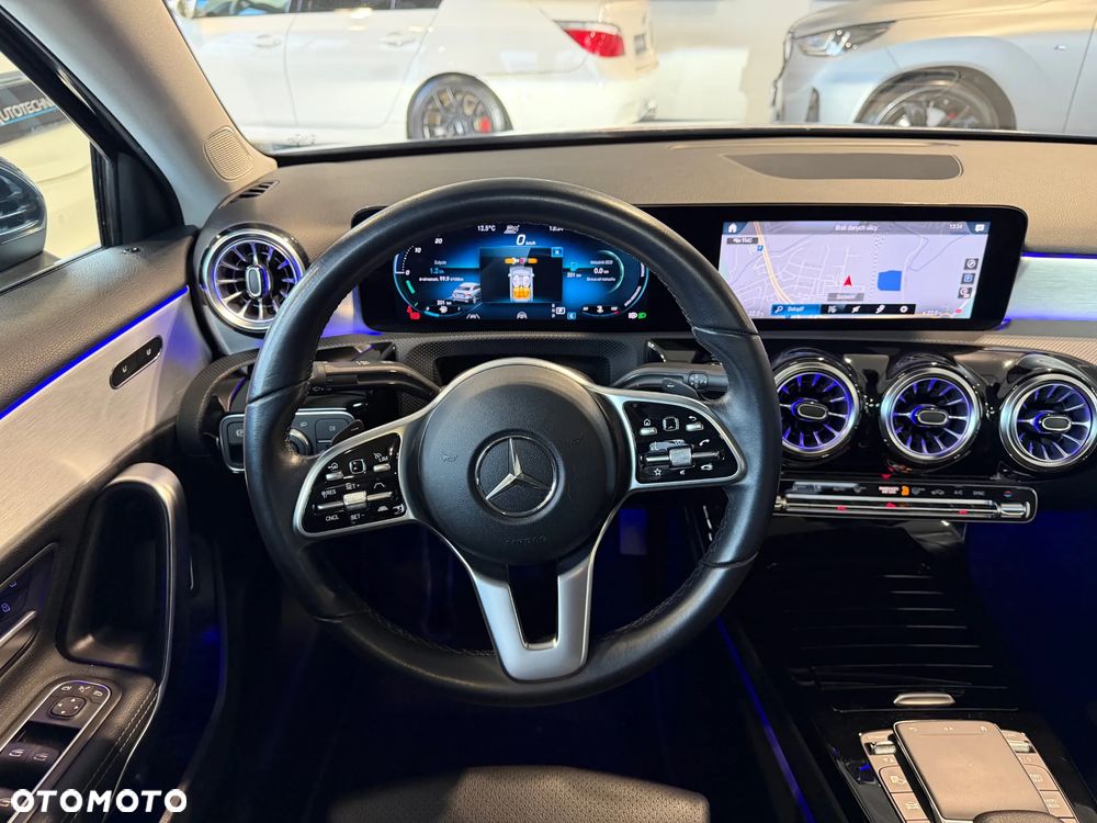 Mercedes-Benz Klasa A 200 7G-DCT Advanced AMG Line - 28