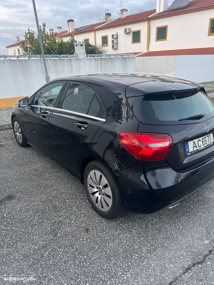 Mercedes-Benz A 180 d - 10