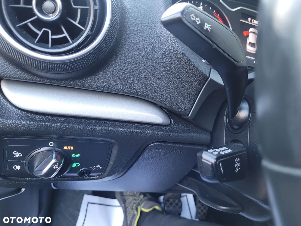 Audi A3 Limousine 1.6 TDI sport - 15