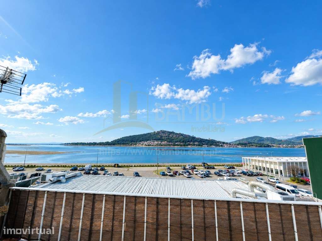 Apartamento T2 para venda no Centro de Caminha! - Grande imagem: 2/12