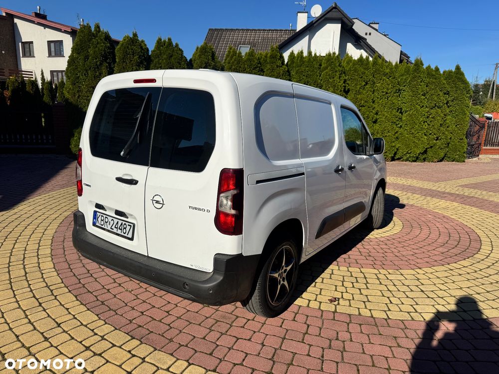 Opel Combo - 8