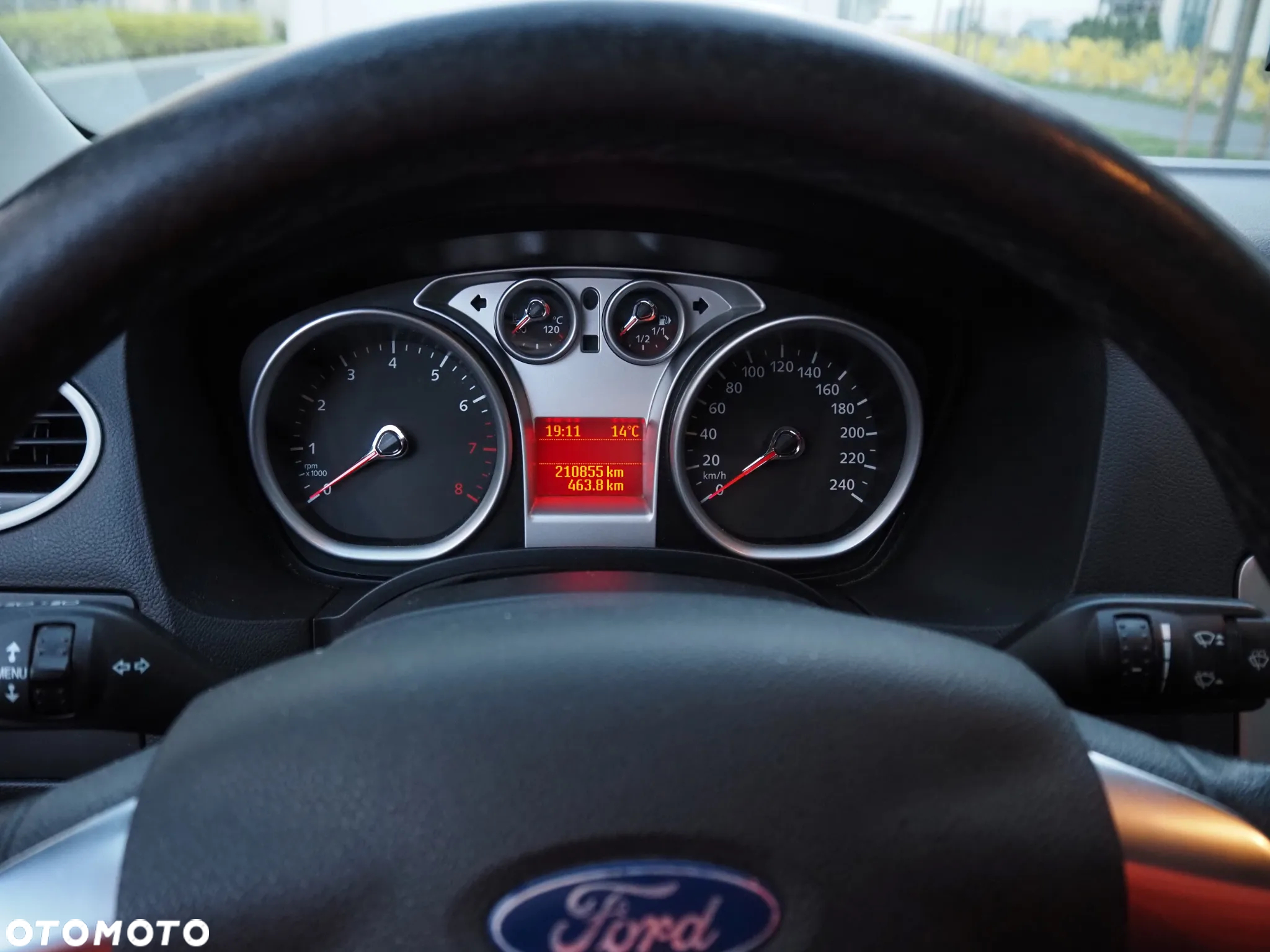 Ford Focus 1.4 Gold X - 11