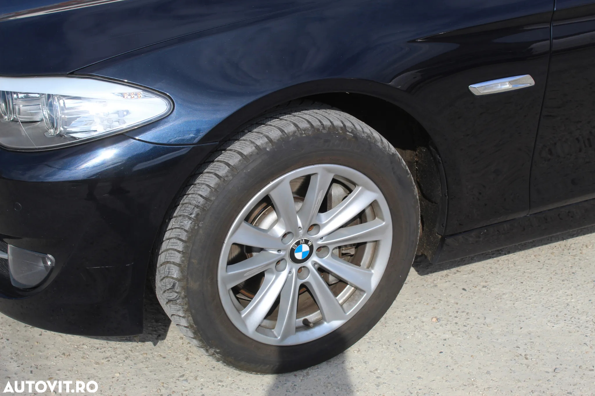 BMW Seria 5 528i Modern Line - 6