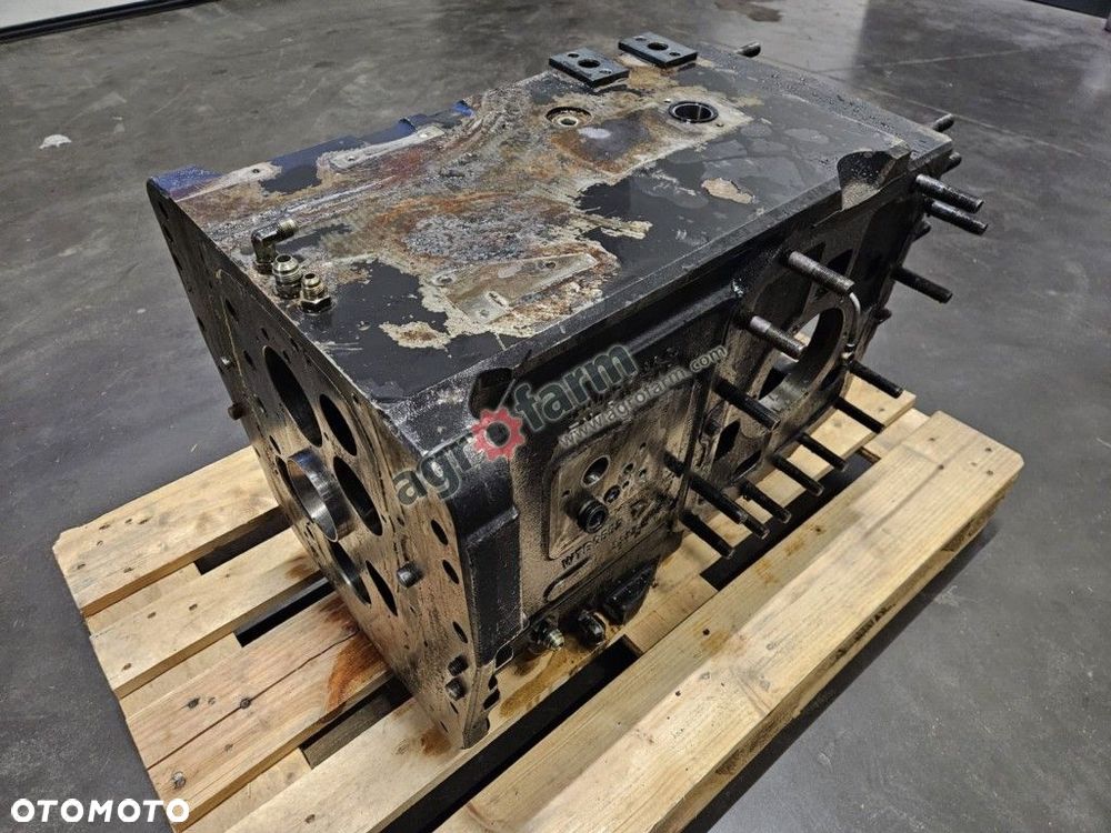 Obudowa tylnego mostu Valtra T140, T130,T120 - 3