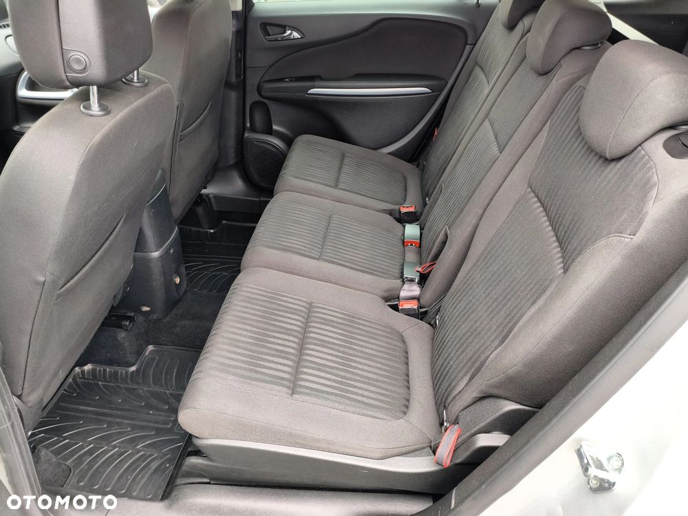 Opel Zafira Tourer 1.4 Turbo Edition - 16