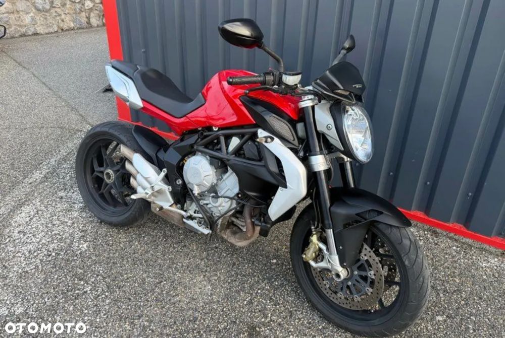 MV AGUSTA Brutale - 7