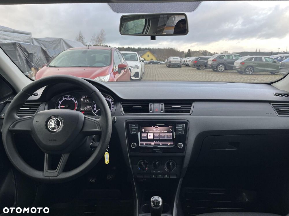 Skoda RAPID 1.0 TSI Active - 10