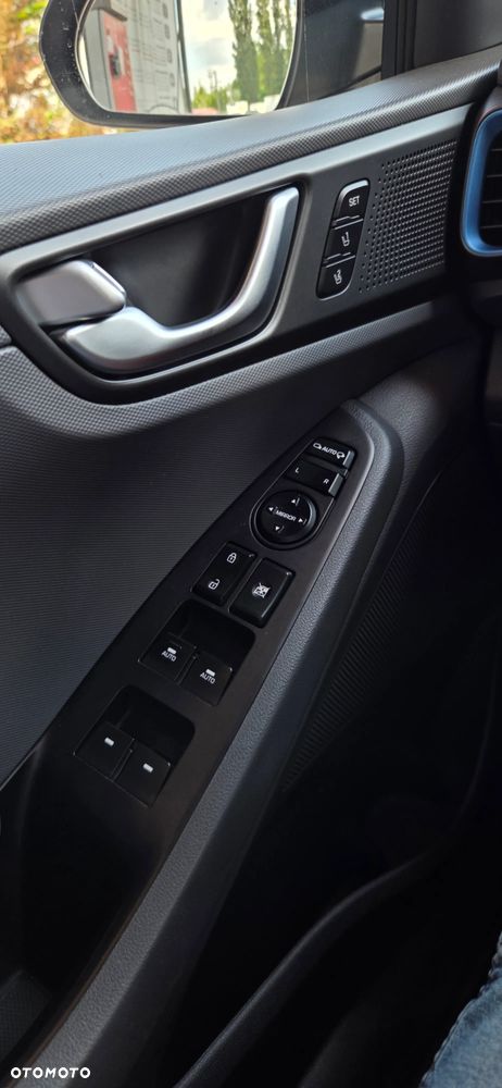 Hyundai IONIQ 1.6 GDI Premium - 21