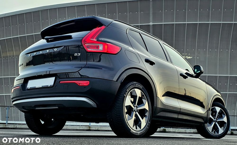 Volvo XC 40 - 3