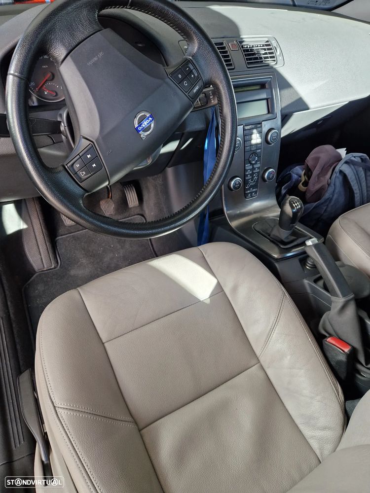 Volvo C30 1.6 D Nível 2 - 9