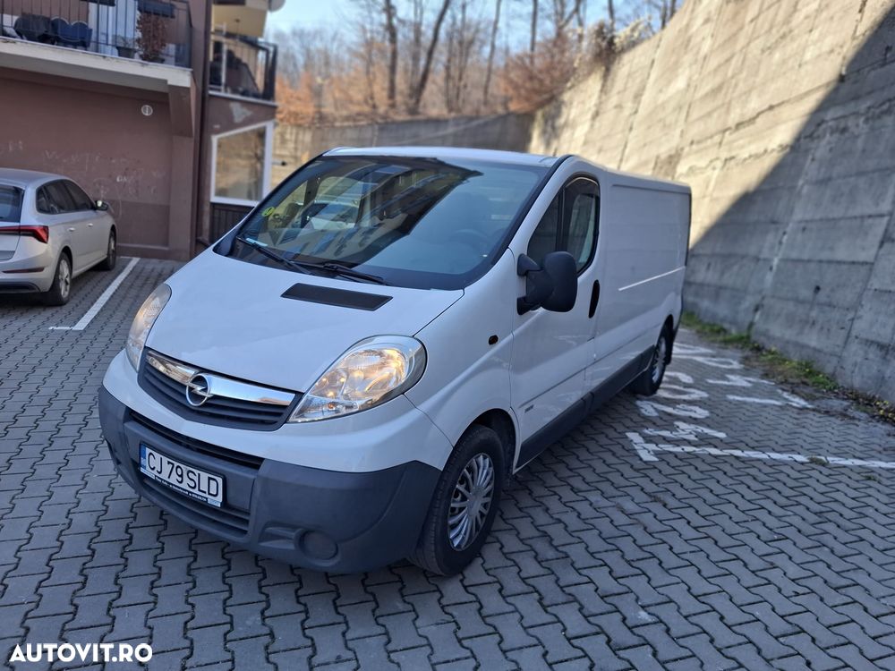 Opel Vivaro - 17