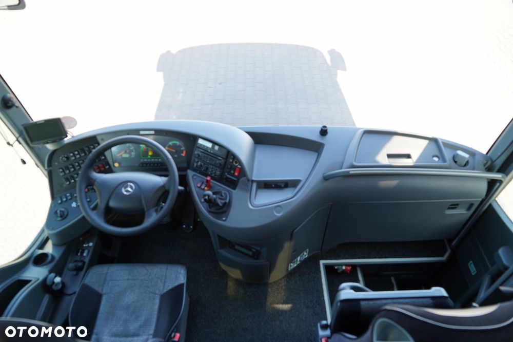 Mercedes-Benz TOURISMO RHD-M / EURO 6 / SPROWADZONY / - 23