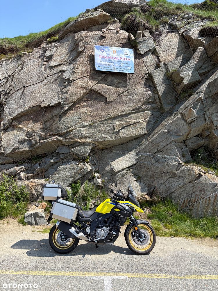 Suzuki V-STROM - 18