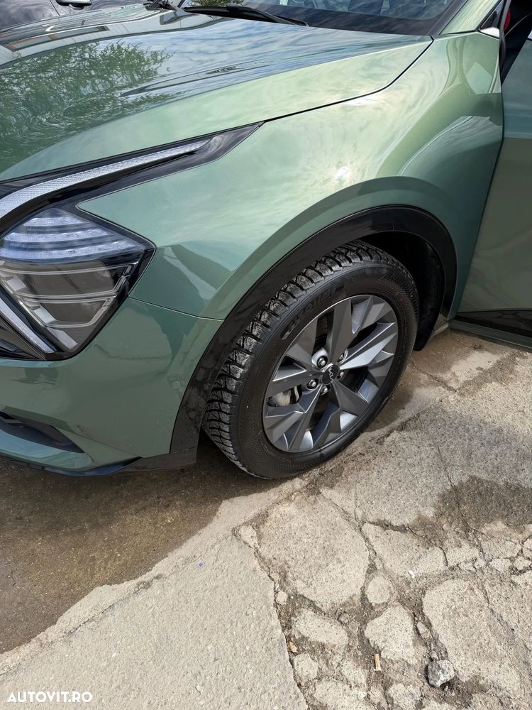 Kia Sportage 1.6 T-GDI MHEV 7DCT HP 4x2 GT Line - 4