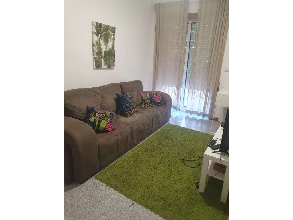 Apartamento T2 + 1 em Monserrate para Arrendamento - Grande imagem: 2/23