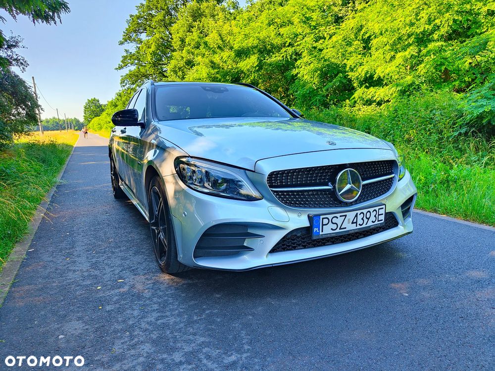 Mercedes-Benz Klasa C 300 de 9G-TRONIC AMG Line - 17