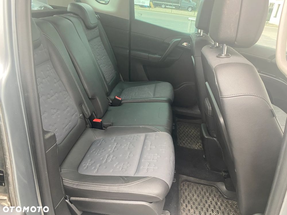 Opel Meriva 1.4 T Cosmo - 14