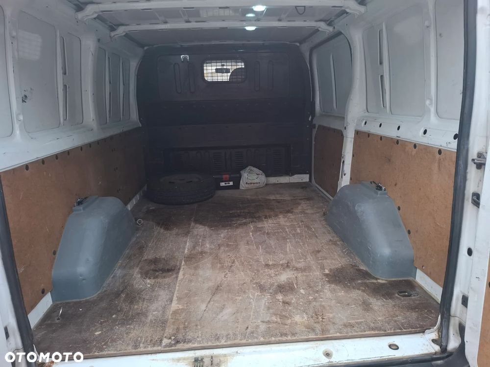 Ford Transit - 6