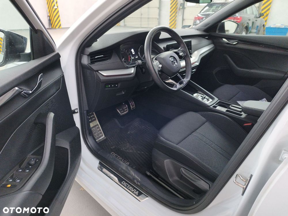Skoda Octavia - 6