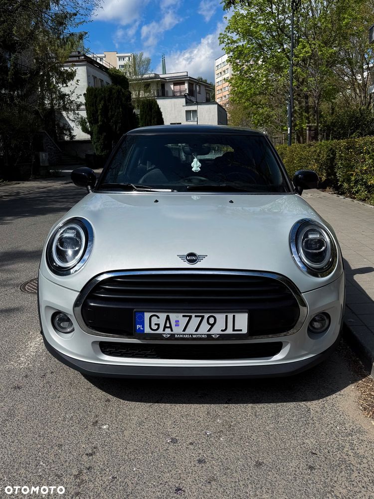 MINI Cooper Standard - 4