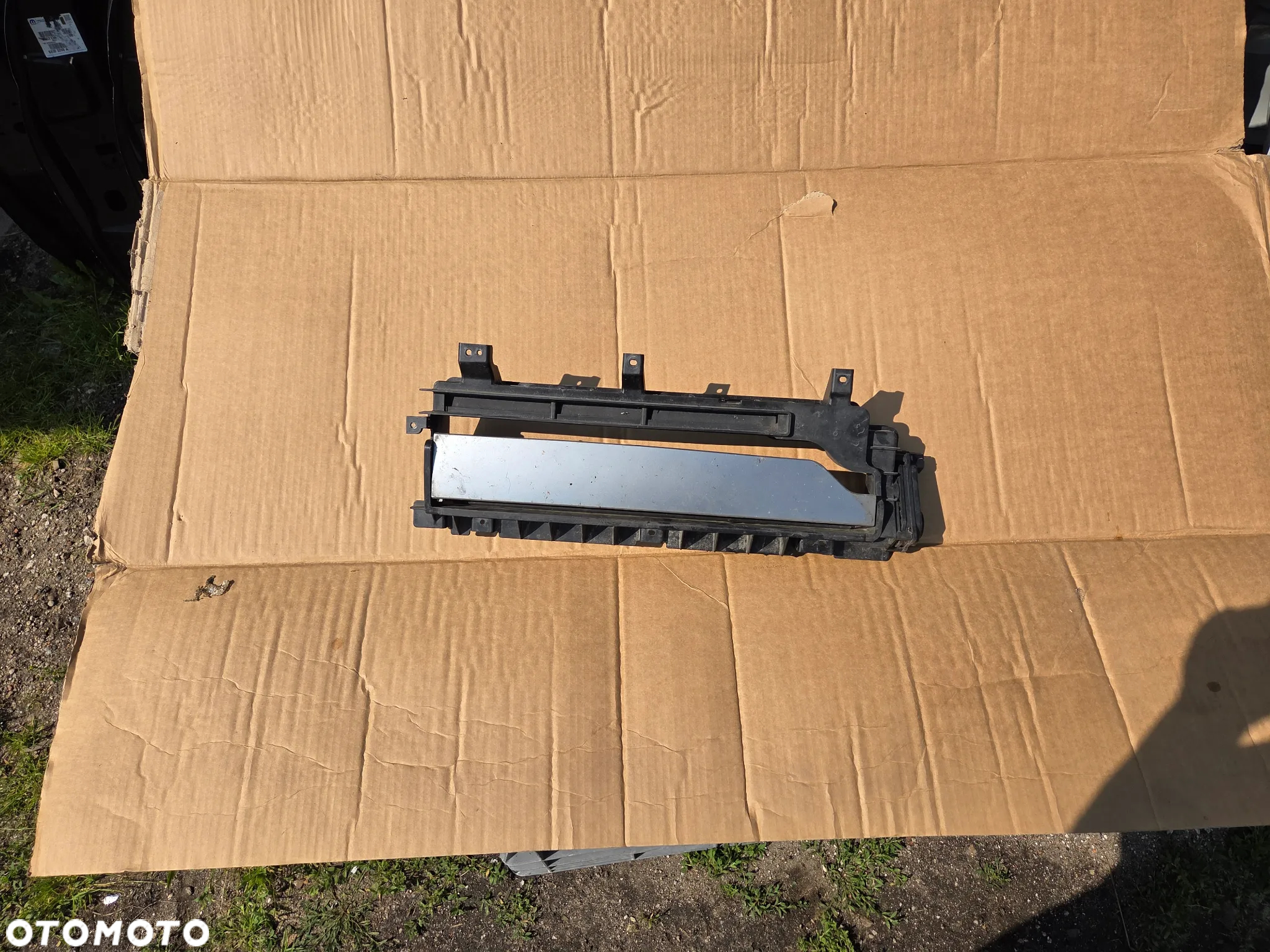 Lewa Kierownica wlot powietrza Hyundai IONIQ 5 NE 86980GI000 86980-GI000 żaluzja roleta wlot powietrza Hyundai Ioniq 5 - 3