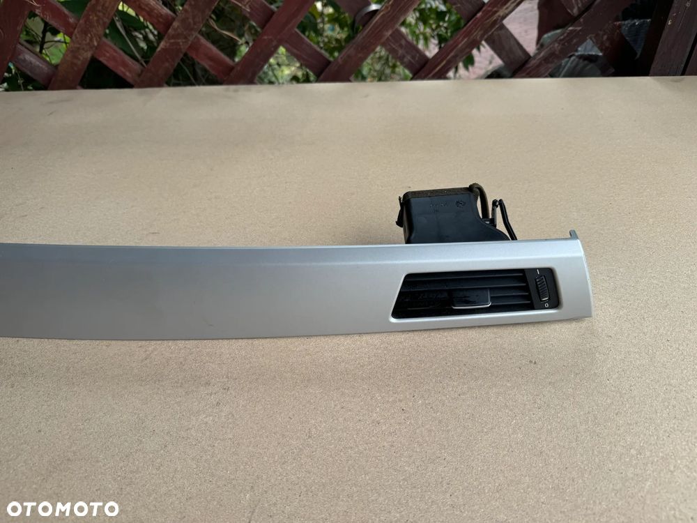 Osłona ramka konsoli środkowej BMW LCI E90 E91 - 2