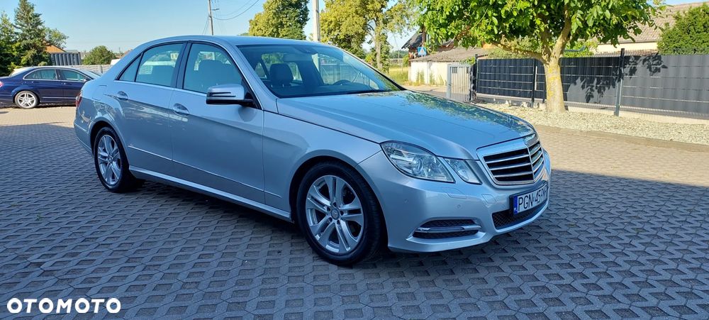 Mercedes-Benz Klasa E 200 CGI BlueEFFICIENCY 7G-TRONIC Avantgarde - 15