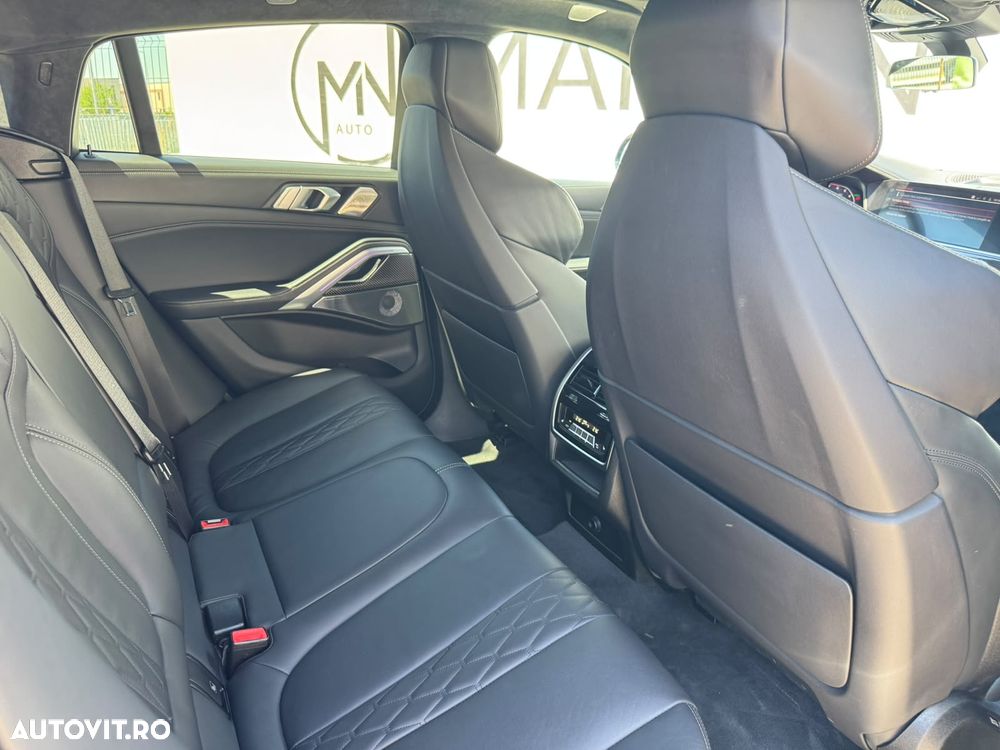 BMW X6 M M50i - 13