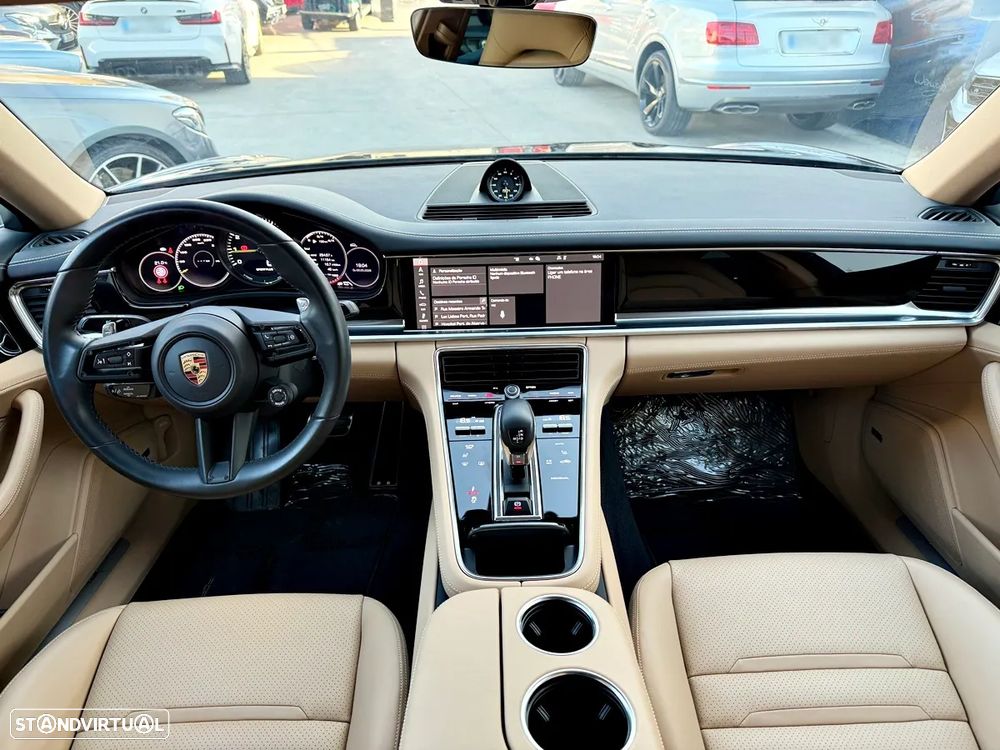 Porsche Panamera 4 E-Hybrid Platinum Edition - 10