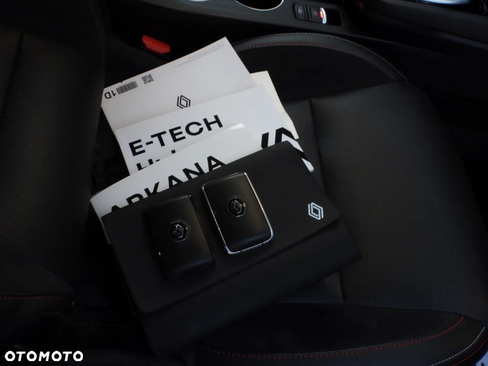 Renault Arkana E-TECH 145 R.S.LINE - 31