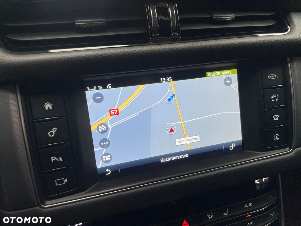 Jaguar XF 2.0 i4D AWD R-Sport - 21