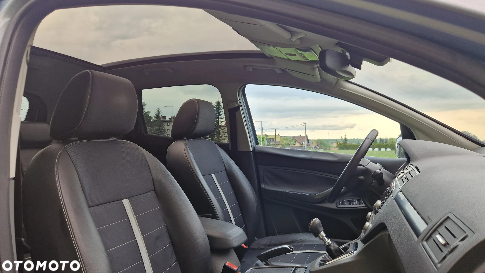 Ford Kuga 2.0 TDCi 4x4 Titanium - 11